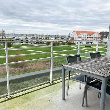 Family Duplex Near The Belgian Coast Διαμέρισμα